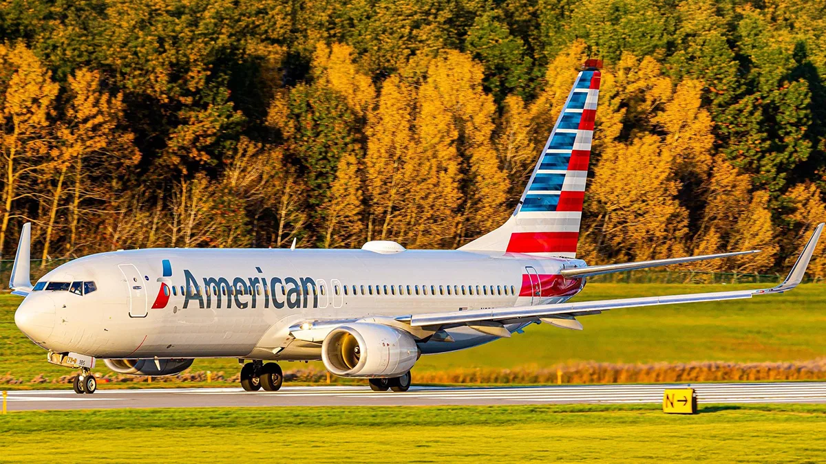 Two American Airlines Boeing Collide At New York Laguardia Aero World