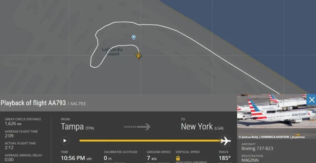 American Airlines 737 Collide at LaGuardia