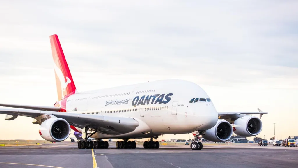 Qantas SpaceX Flight Delays