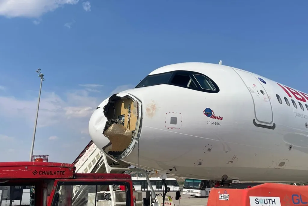 Iberia A321XLR Damaged