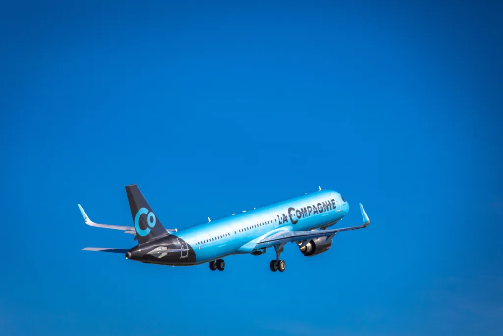 Top 10 Best Airlines